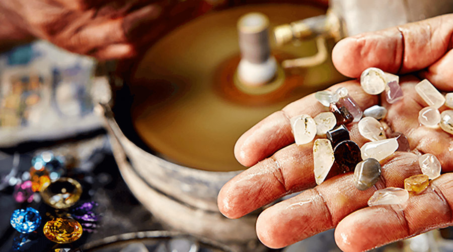 Moonstone Mines, Sri Lanka, Gem Mining, Traditional Mining, Moonstones, Cultural Experience, Gemology